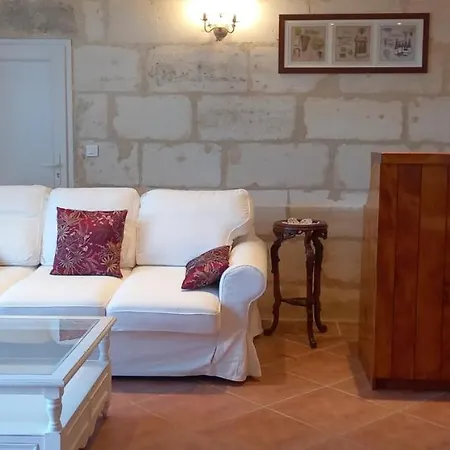 Frühstückspension L'hermitage D'alienor 3*