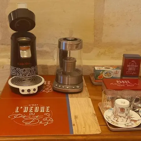 住宿加早餐酒店 L'hermitage D'alienor Lugon et l’Ile du Carney