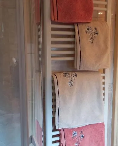 Frühstückspension L'hermitage D'alienor 3*